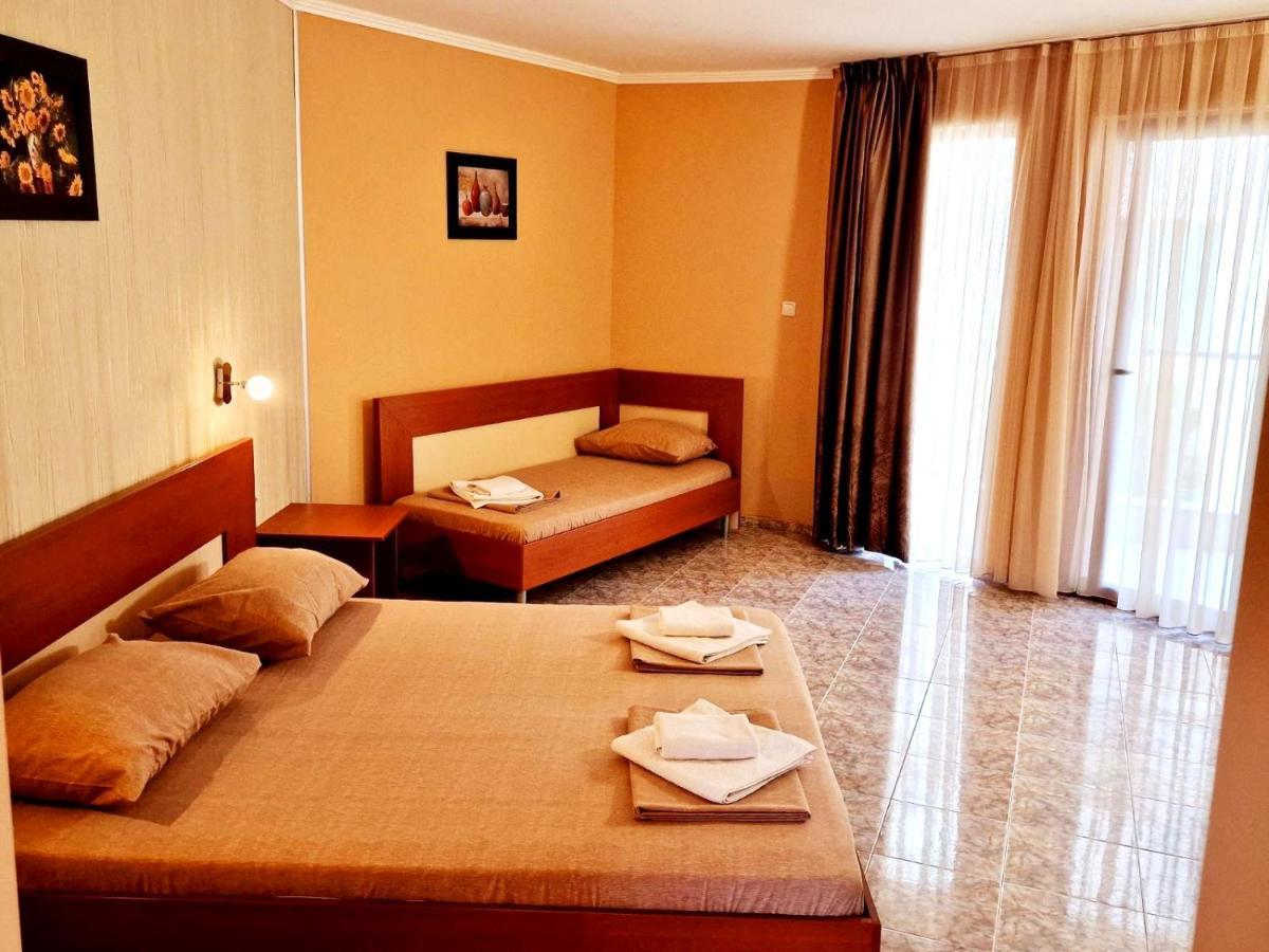 Къща За Гости Карел Nesebar Exteriér fotografie